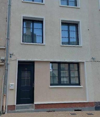 Mister Hinster - Studio Tout Confort Centre Ville Nogent-Le-Rotrou - 1E Etage Exterior photo